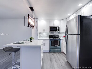 222 Windsor E unit 222, West Palm Beach, FL 33417 - photo 5