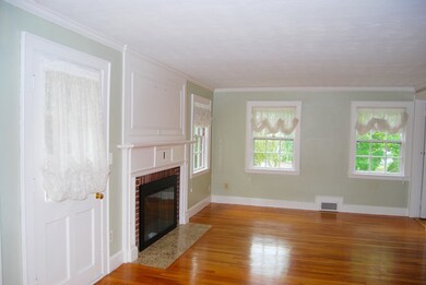 1125 Walnut St unit 2, Newton Highlands, MA 02461 - photo 4