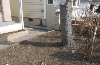 39 Walker St, Staten Island, NY 10302 - photo 2