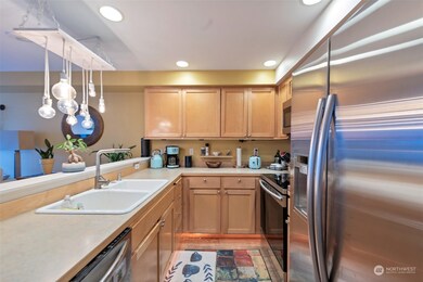 654 5th Ave S unit 101, Edmonds, WA 98020 - photo 5