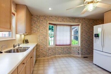 501 Lexington St unit 53, Waltham, MA 02452 - photo 7