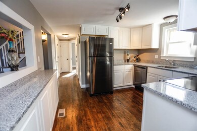 853 S Beech St, Manchester, NH 03103 - photo 7