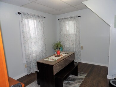 314 N Orchard St, Logan, OH 43138 - photo 7