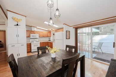 14 York St, Nashua, NH 03063 - photo 7