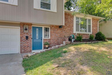 3231 SW 33rd St, Topeka, KS 66614 - photo 3