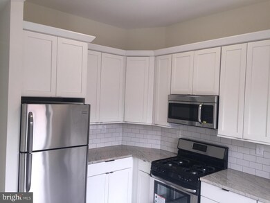 1948 Calvert St NW unit 2, Washington, DC 20009 - photo 5