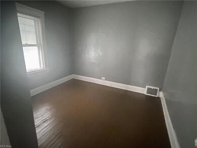 13305 Benwood Ave, Cleveland, OH 44105 - photo 3