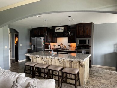 11294 S 210th East Ave, Broken Arrow, OK 74014 - photo 2