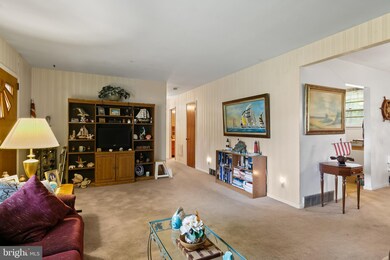 1533 N Main St, Williamstown, NJ 08094 - photo 6