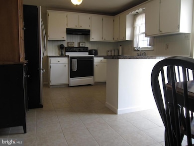 30 Melvin Dr, Leola, PA 17540 - photo 7