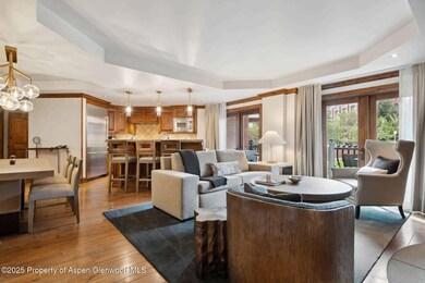 38BLivingDiningKitchen