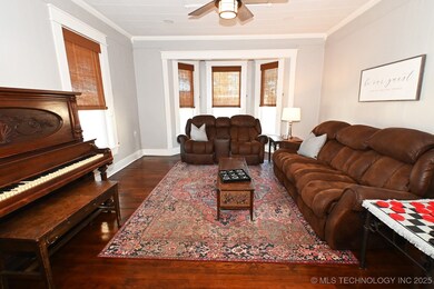 812 N Main St, Gore, OK 74435 - photo 5