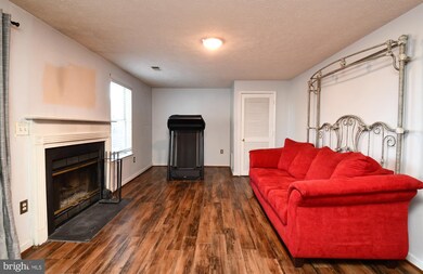 107 W Park Dr, Stafford, VA 22554 - photo 6