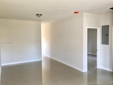 11470 SW 214th St, Miami, FL 33189 - photo 4