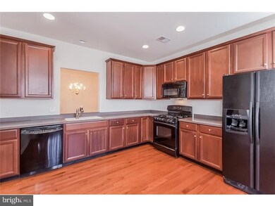 126 Pipers Inn Dr, Fountainville, PA 18923 - photo 4