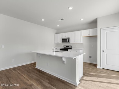 1405 Clendon Cir Leland NC 28451 USA-005