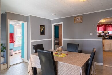 428 Elm St, Woonsocket, RI 02895 - photo 5