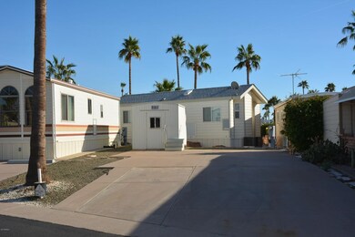 Lot Photo