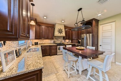 Gourmet Kitchen