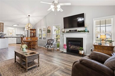 2316 Foxfire Ln, Burlington, NC 27217 - photo 3