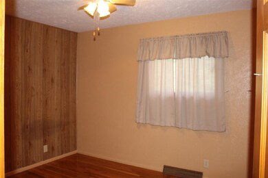 52545 Walsingham Ln, South Bend, IN 46637 - photo 7