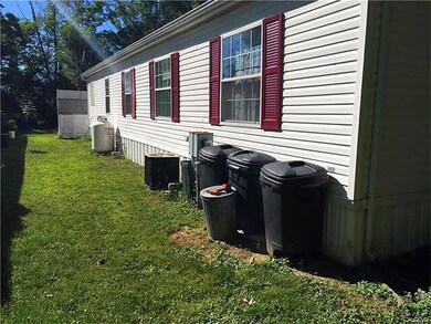 1 Spruce Cir, Bath, PA 18014 - photo 2