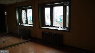 3426 Mayfield Ave, Baltimore, MD 21213 - photo 3