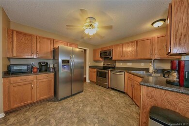 910 Treasure Place SW, Concord, NC 28025 - photo 5