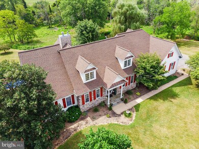 15215 Cider Mill Rd, Hillsboro, VA 20132 - photo 2