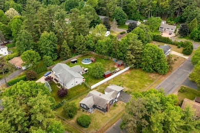 64 Strong St, Easthampton, MA 01027 - photo 5