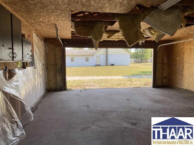 2608 Jefferson St, Terre Haute, IN 47802 - photo 3