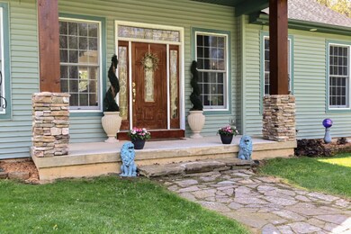 Front Entry (3)