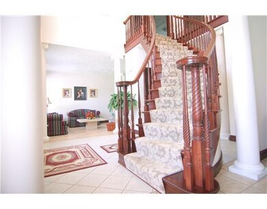 Entry/Foyer.