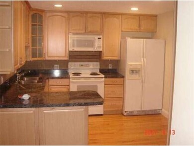 28 Brentwood St unit 8, Allston, MA 02134 - photo 2
