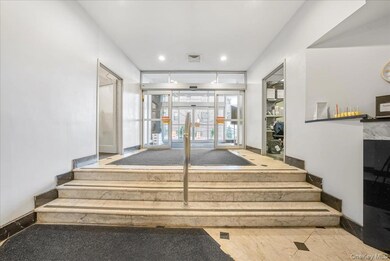 Silver Towers unit 1411, Kew Gardens, NY 11415 - photo 3