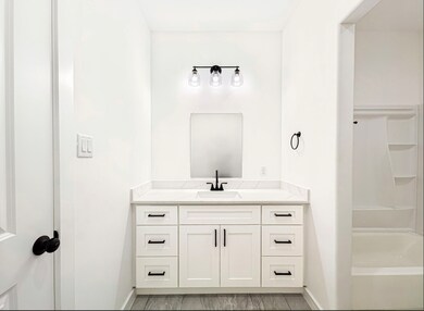 4927 Bostic St, Houston, TX 77016 - photo 3