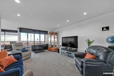 Horizon House unit 2909, Fort Lee, NJ 07024 - photo 6