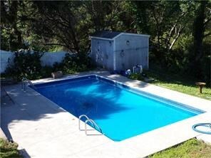 186 Hilton Rd, Warwick, RI 02889 - photo 2