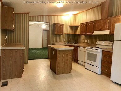 147 Hamon Dr, Scott Depot, WV 25560 - photo 6