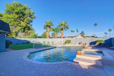Backyard Pool,Spa, & Grass play area