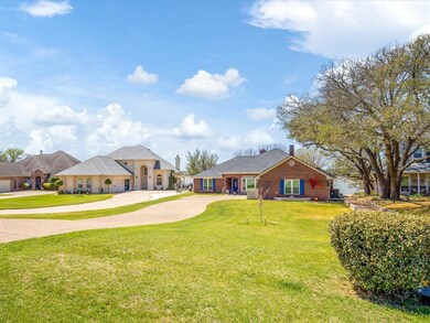 3921 Buena Vista Cir, Granbury, TX 76049 - photo 6