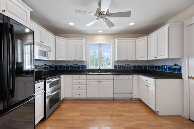 17 York Ledge Drive Cumberland-02