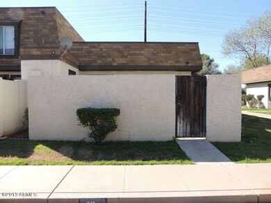 023-307898 Left Side