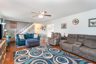 1130 Adam Dr, Cottontown, TN 37048 - photo 4