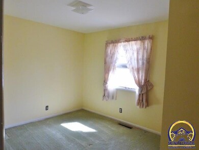 1103 SW 31st Terrace, Topeka, KS 66611 - photo 6