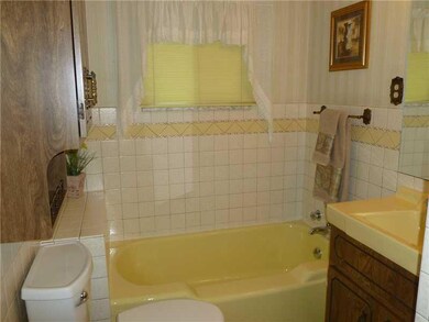 Full Bath.