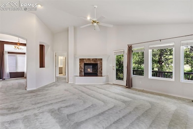 Spacious open living room with gorgeous views and privacy