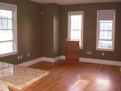 5 Lamont Ave unit 1, Cambridge, MA 02138 - photo 4