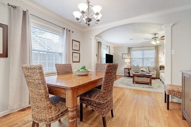 1079 Lamonte Ln, Houston, TX 77018 - photo 7