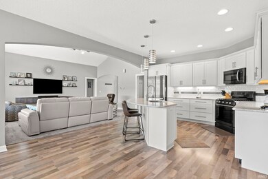 11819 Distant Hills, Spencerville, IN 46788 - photo 3